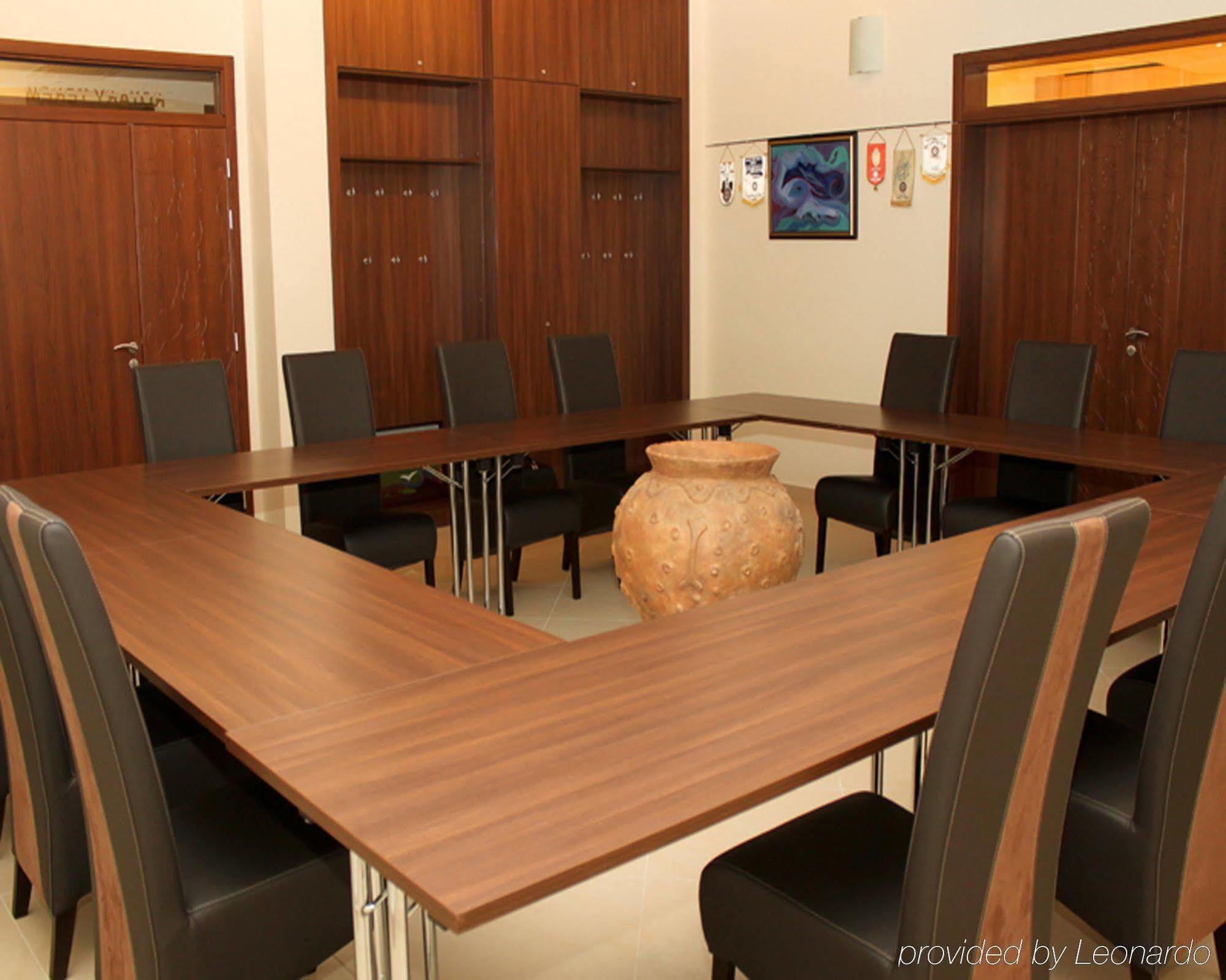 Hotel Ginkgo Hódmezővásárhely ビジネス 写真